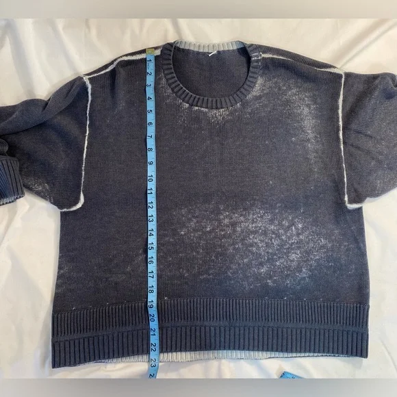 NWOT   Lululemon   Hazy Day Sweater  size 12  shadow blue/almost blue - Picture 9 of 13